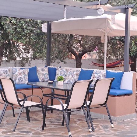 Myrsini' S House Βίλα Néa Péramos Εξωτερικό φωτογραφία
