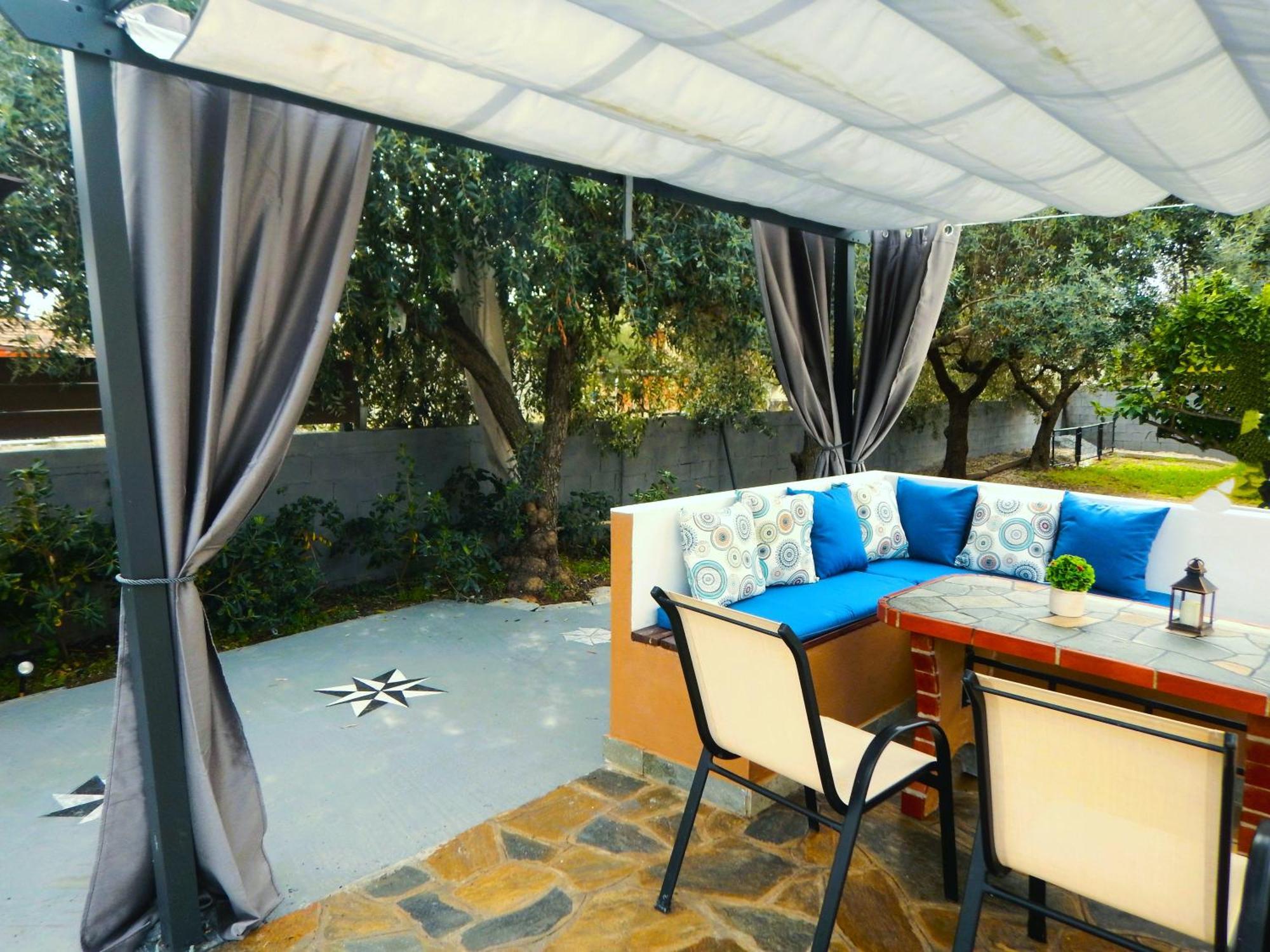 Myrsini' S House Βίλα Néa Péramos Εξωτερικό φωτογραφία